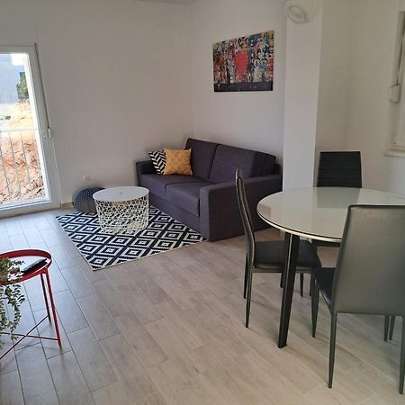 Apartment Charlie Komarna Exteriér fotografie